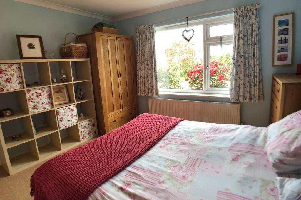 Nyth Y Wiwer, Spacious And Peaceful Bungalow Near Harlech Llanfair Exterior foto